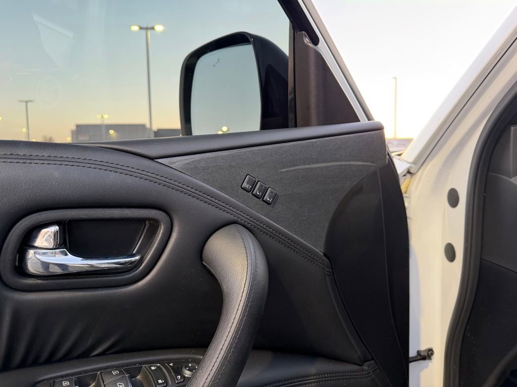 Used 2022 Nissan Armada SL w/ Midnight Edition Package image 14