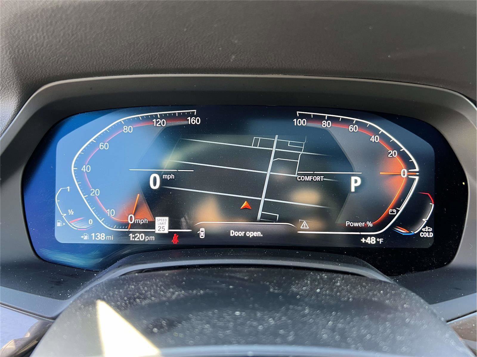 Used 2022 BMW X6 xDrive40i w/ Executive Package image 26