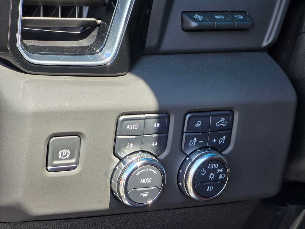 Used 2025 GMC Sierra 2500 Denali Ultimate image 37