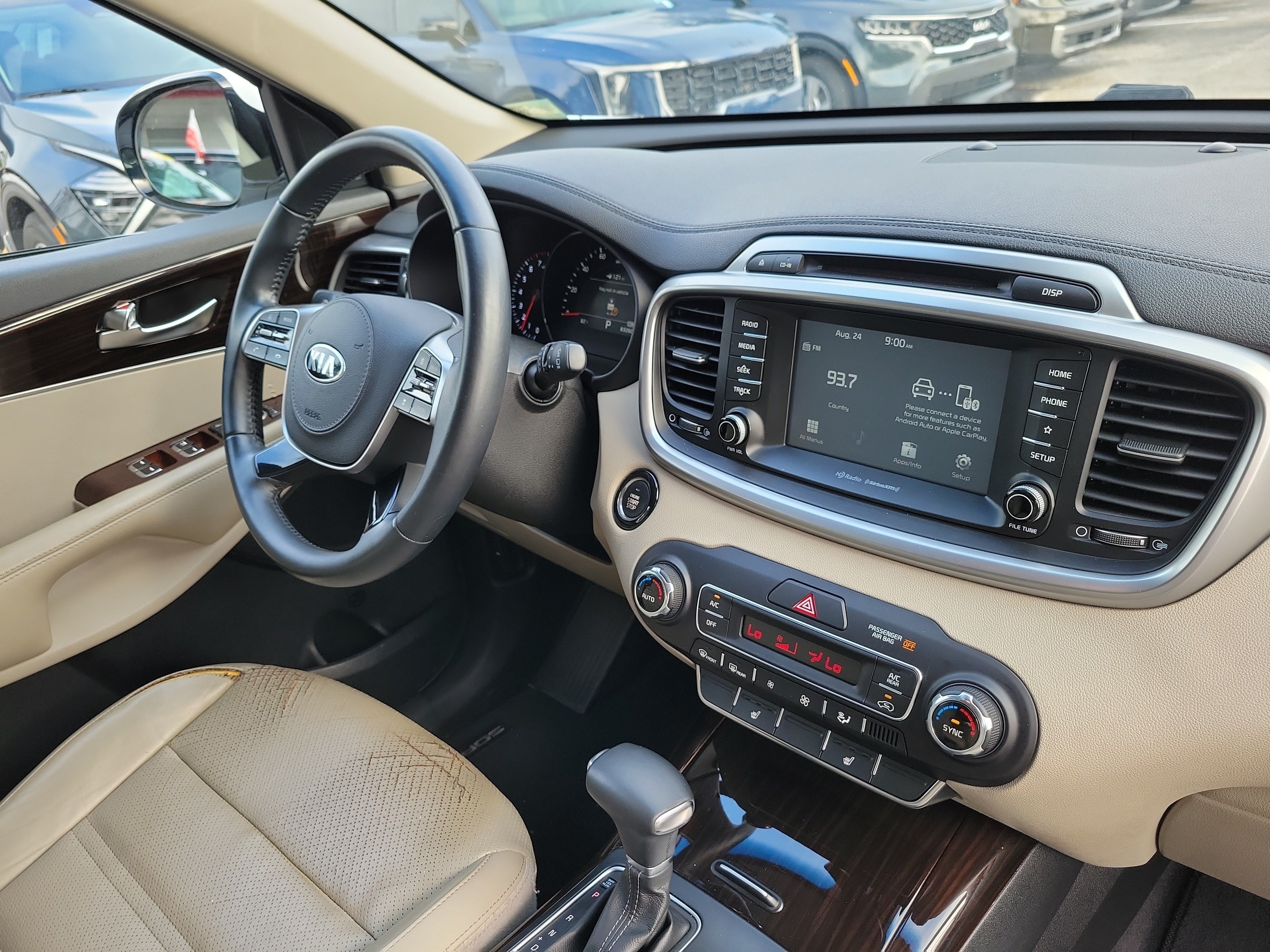 Used 2019 Kia Sorento EX AWD/4WD image 8