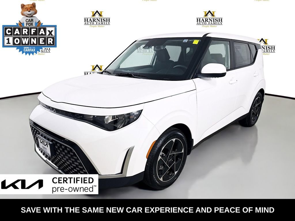 Certified 2025 Kia Soul EX FWD image 3