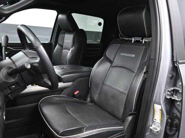 Used 2024 RAM 3500 Laramie w/ Night Edition image 20
