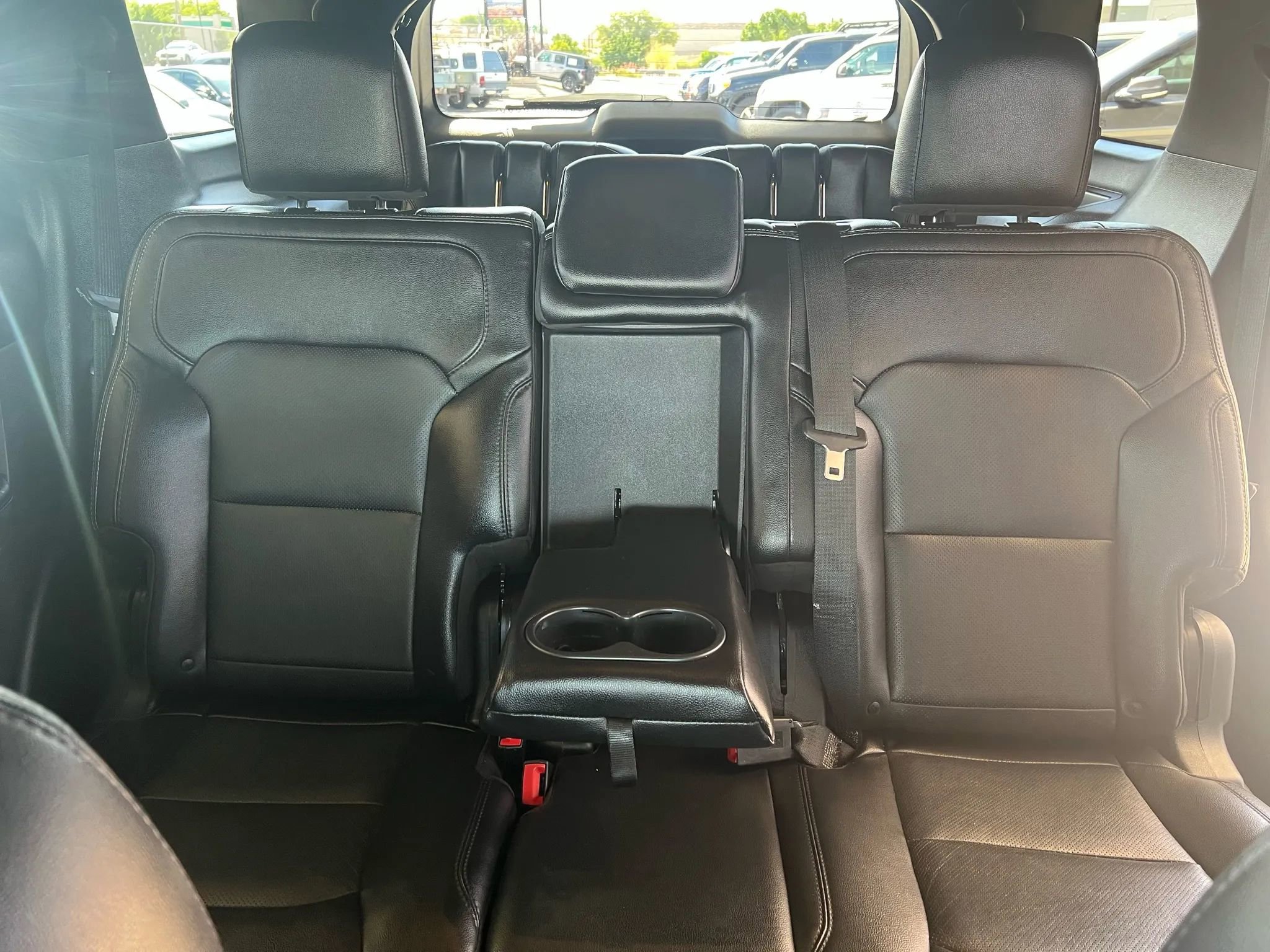 Used 2019 Ford Explorer Limited image 25
