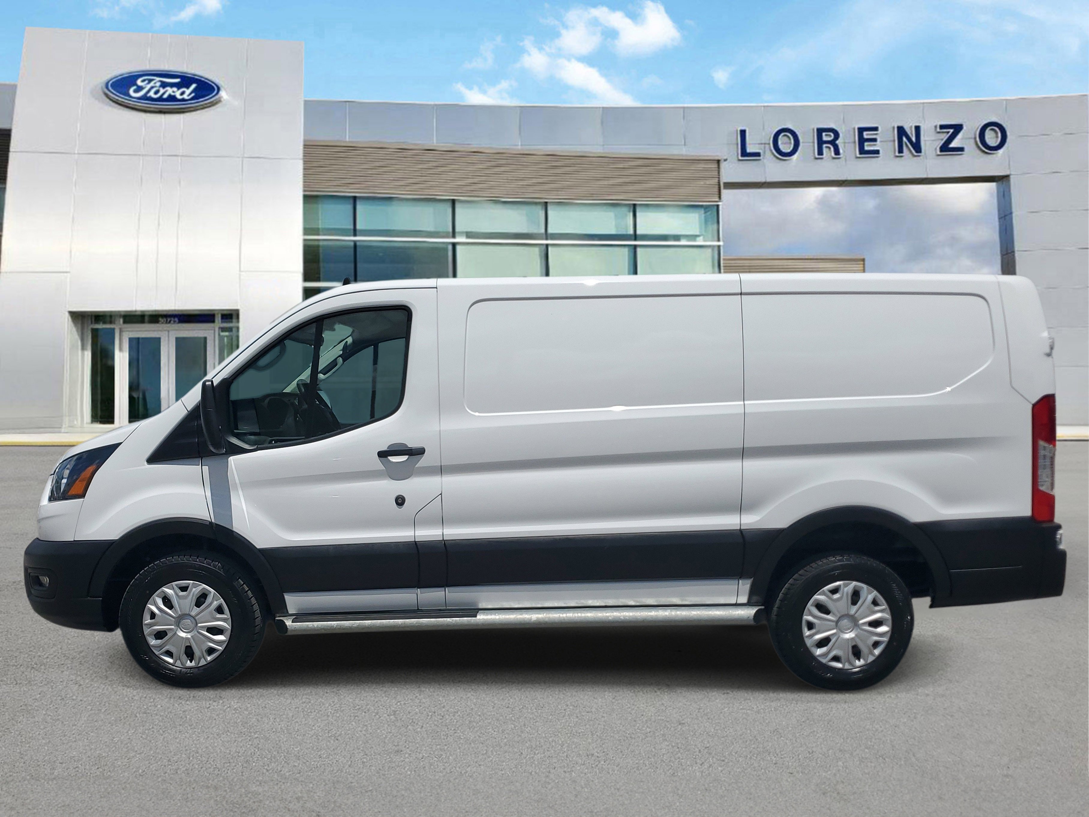 Used 2024 Ford Transit 250 Low Roof w/ Exterior Upgrade Package image 8