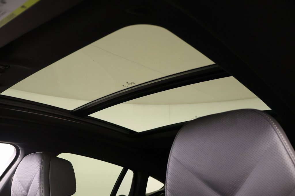 New 2026 BMW X6 xDrive40i w/ Climate Comfort Package image 17