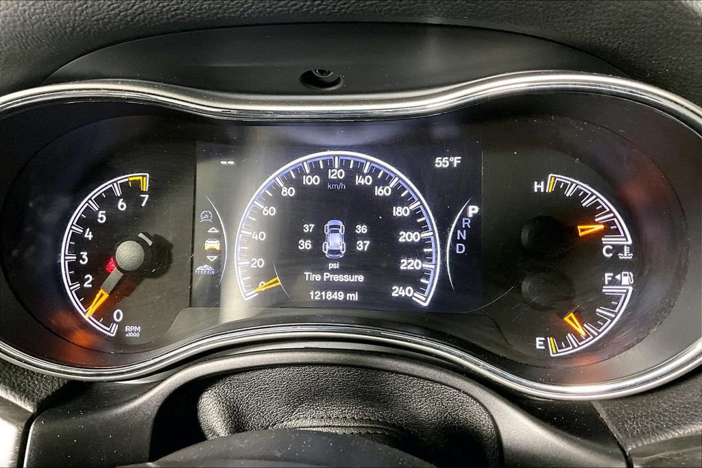 Used 2018 Jeep Grand Cherokee Limited image 18
