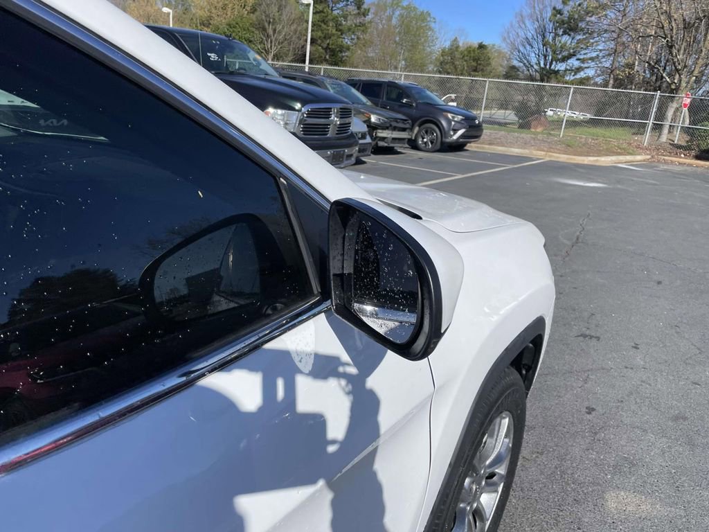 Used 2021 Jeep Cherokee Latitude Lux image 36