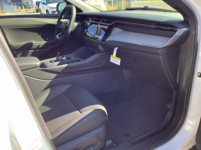 New 2026 Jeep Cherokee Limited image 38