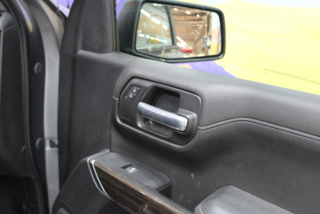 Used 2020 Chevrolet Silverado 1500 LT Trail Boss AWD/4WD image 11