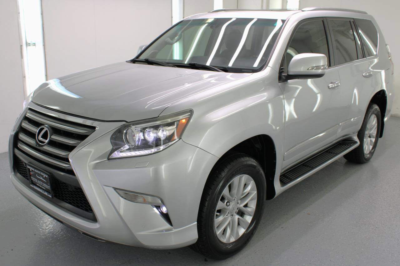Used 2018 Lexus GX 460 Premium w/ Premium Package AWD/4WD image 4
