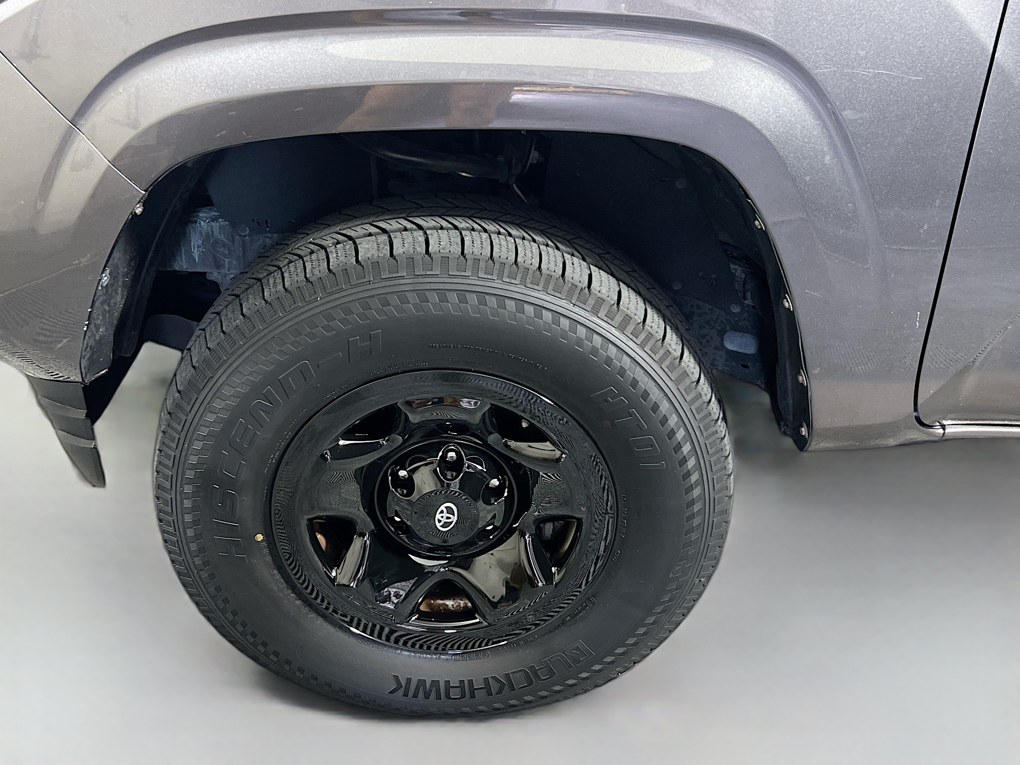 Used 2016 Toyota Tacoma SR5 w/ Towing Package RWD image 13