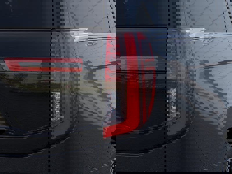 New 2026 Ford Expedition Max Platinum image 21