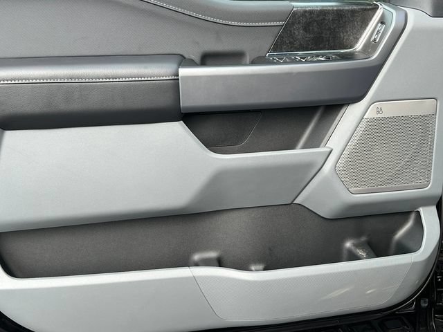 New 2025 Ford F150 Lightning Flash AWD/4WD image 17