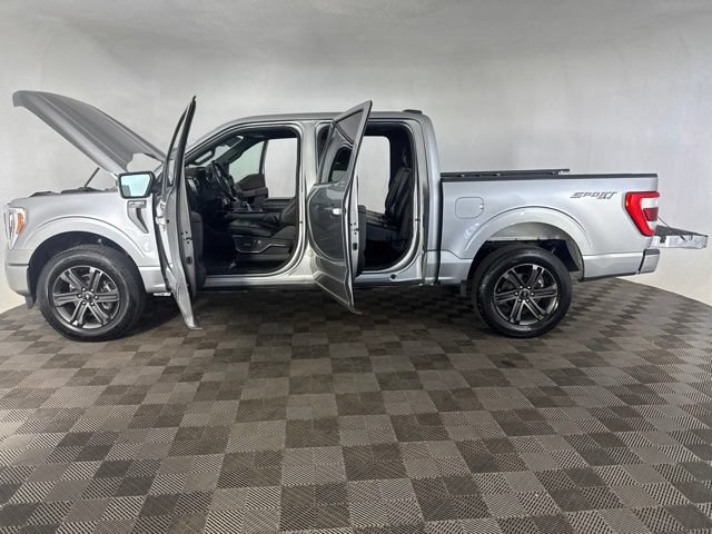 Used 2022 Ford F150 Lariat w/ Equipment Group 502A High AWD/4WD image 9