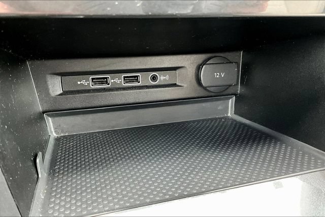 Used 2019 Volkswagen Tiguan SEL AWD/4WD image 16