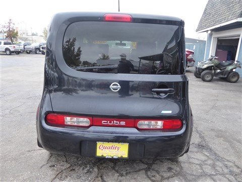 Used 2013 Nissan Cube 1.8 S w/ Interior Designer Pkg image 7