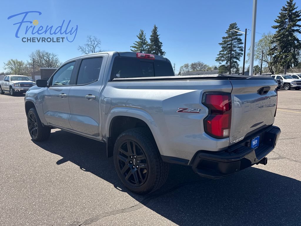 Certified 2024 Chevrolet Colorado Z71 w/ Z71 Convenience Package 2 AWD/4WD image 3