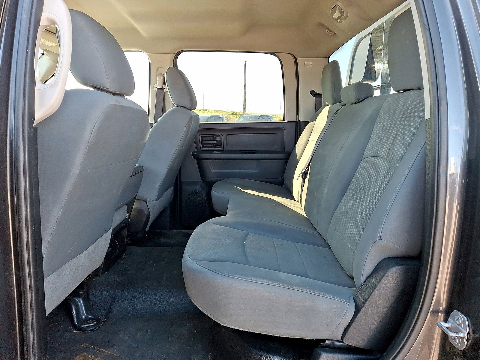 Used 2017 RAM 5500 Tradesman w/ Max Tow Package RWD image 18