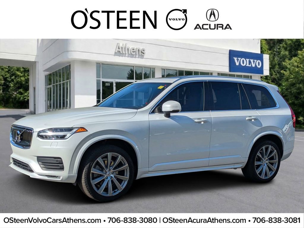 Used 2022 Volvo XC90 T6 Momentum AWD/4WD image 1
