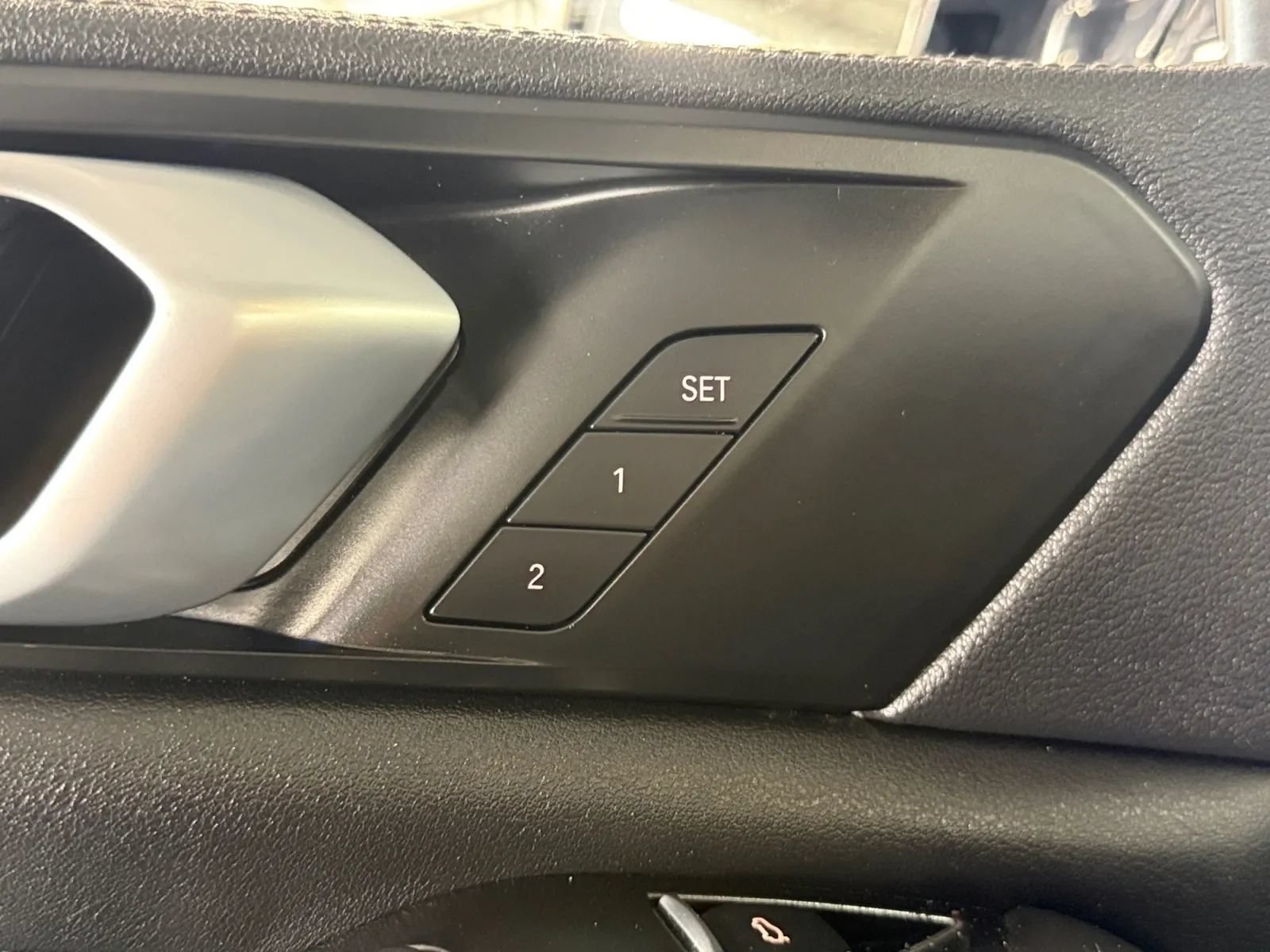 Used 2023 BMW X5 xDrive45e AWD/4WD image 29