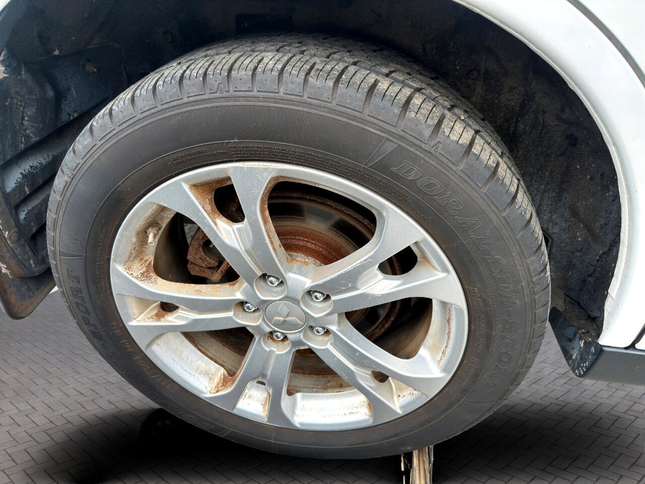 Used 2014 Mitsubishi Outlander GT image 11