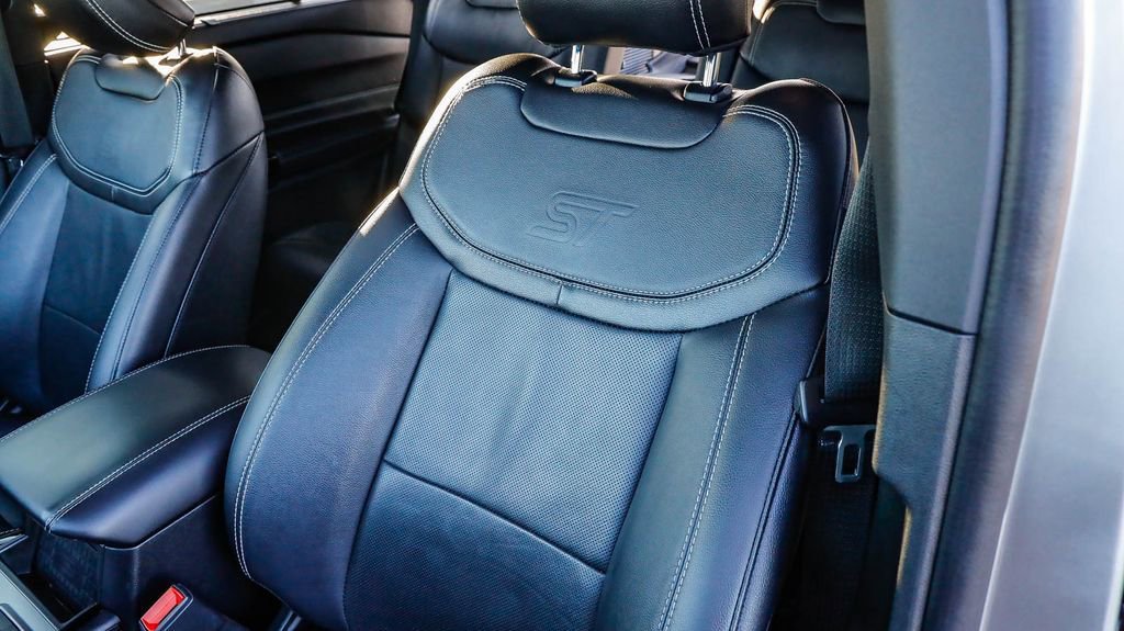 Used 2021 Ford Explorer ST w/ Equipment Group 401A image 26