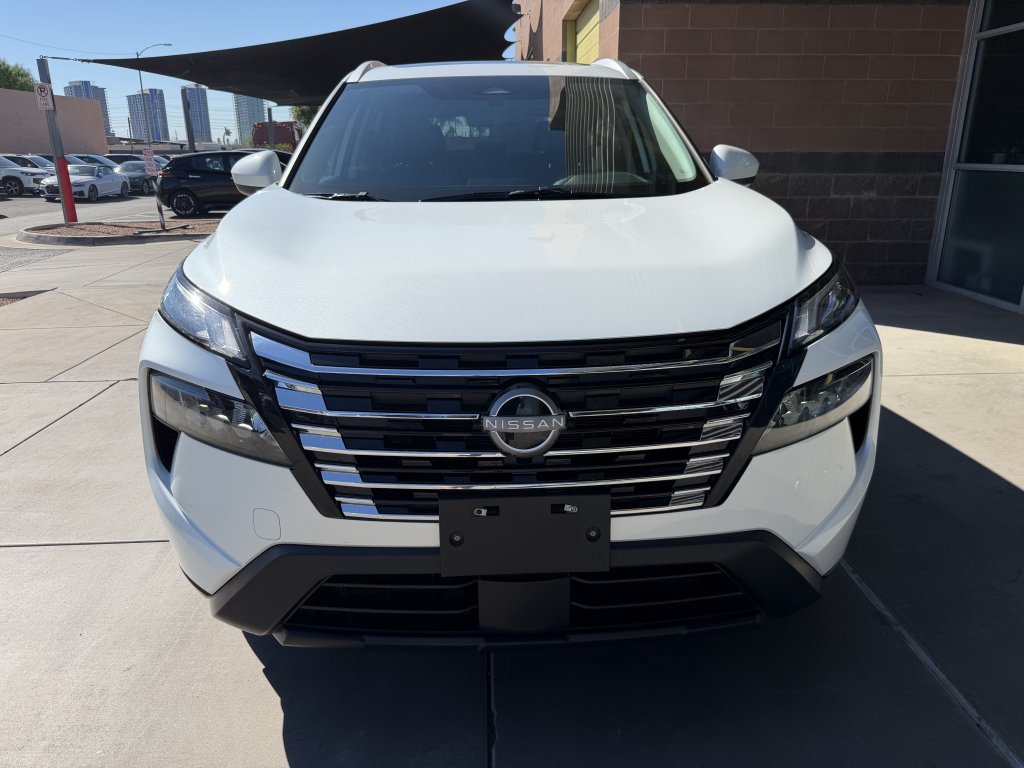 Used 2026 Nissan Rogue SV FWD image 10