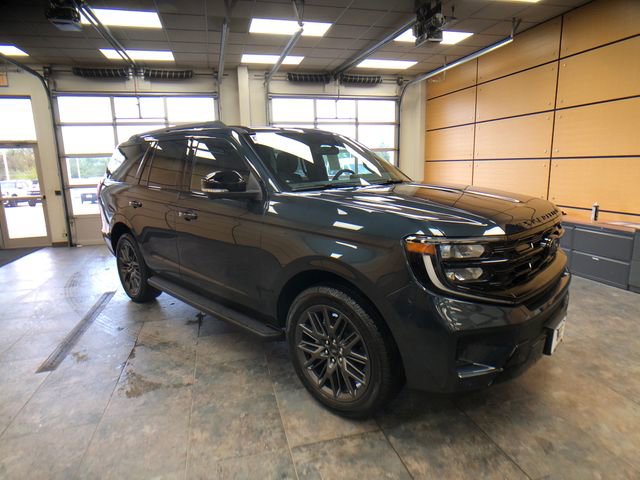 New 2026 Ford Expedition Platinum