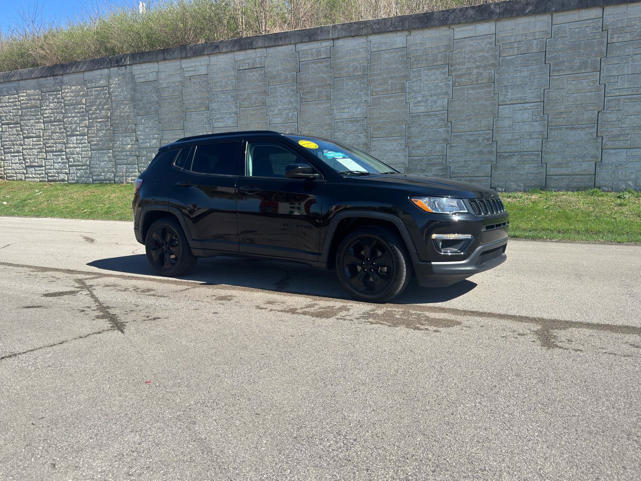 Used 2021 Jeep Compass Latitude FWD image 9
