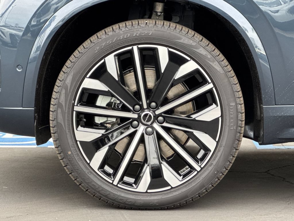 New 2026 Volvo XC90 T8 Ultra w/ Protection Package Premier AWD/4WD image 26