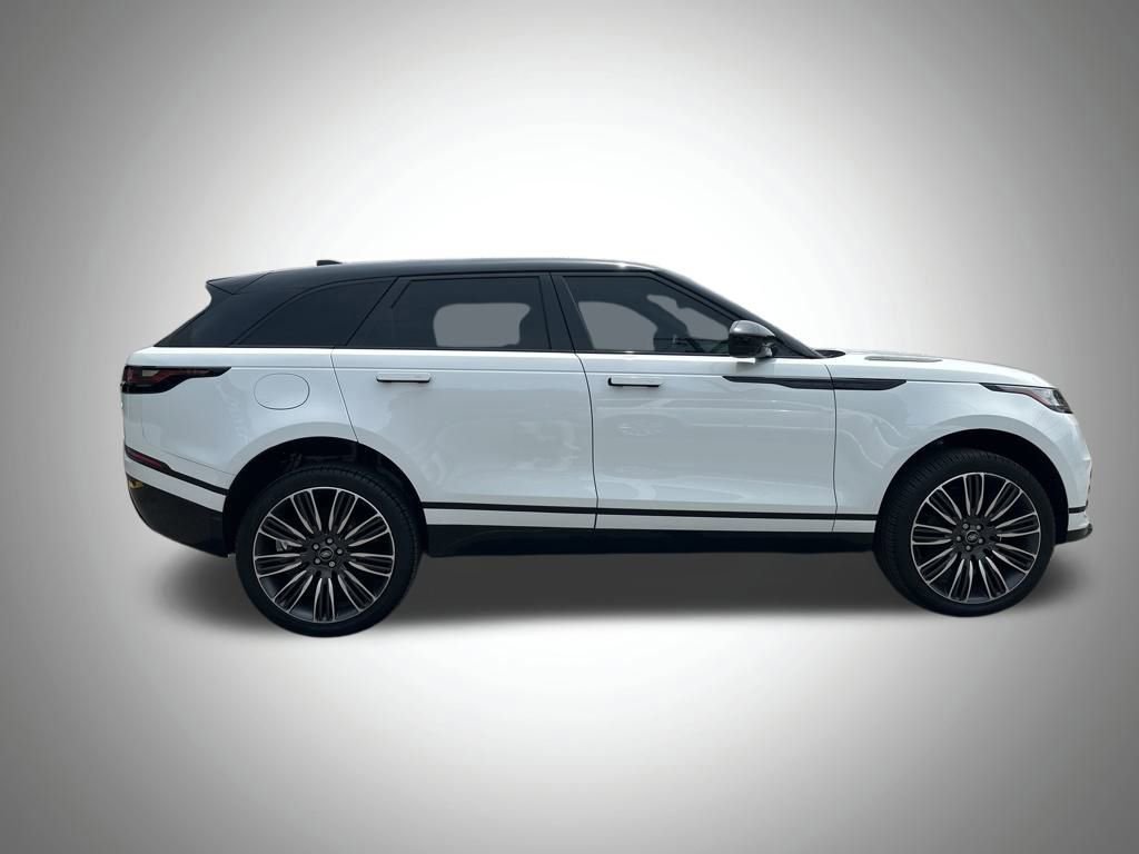 Used 2022 Land Rover Range Rover Velar R-Dynamic S image 24