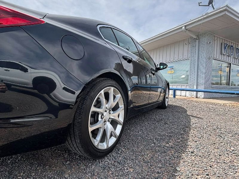 Used 2017 Buick Regal GS w/ Driver Confidence Package #2 image 4