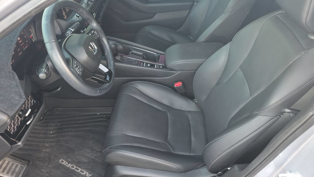 Used 2023 Honda Accord Sport image 14