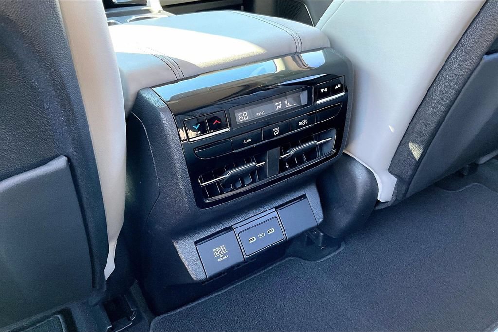 Certified 2026 Acura MDX FWD w/ Technology Package image 28
