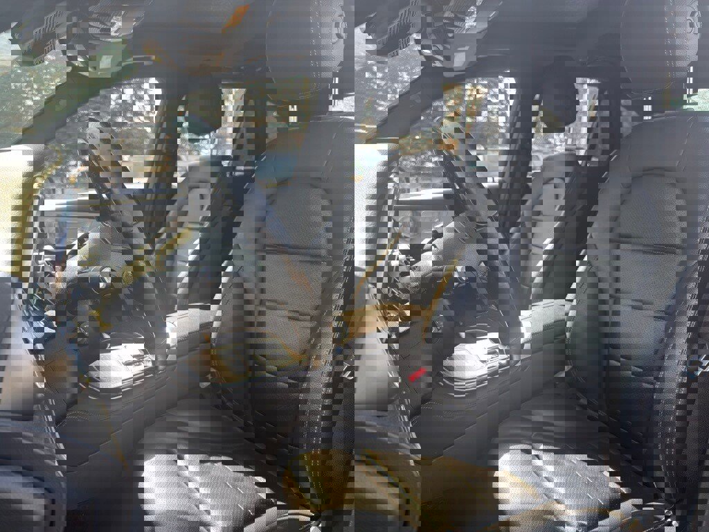 Used 2020 Mercedes-Benz GLC 300 4MATIC image 29