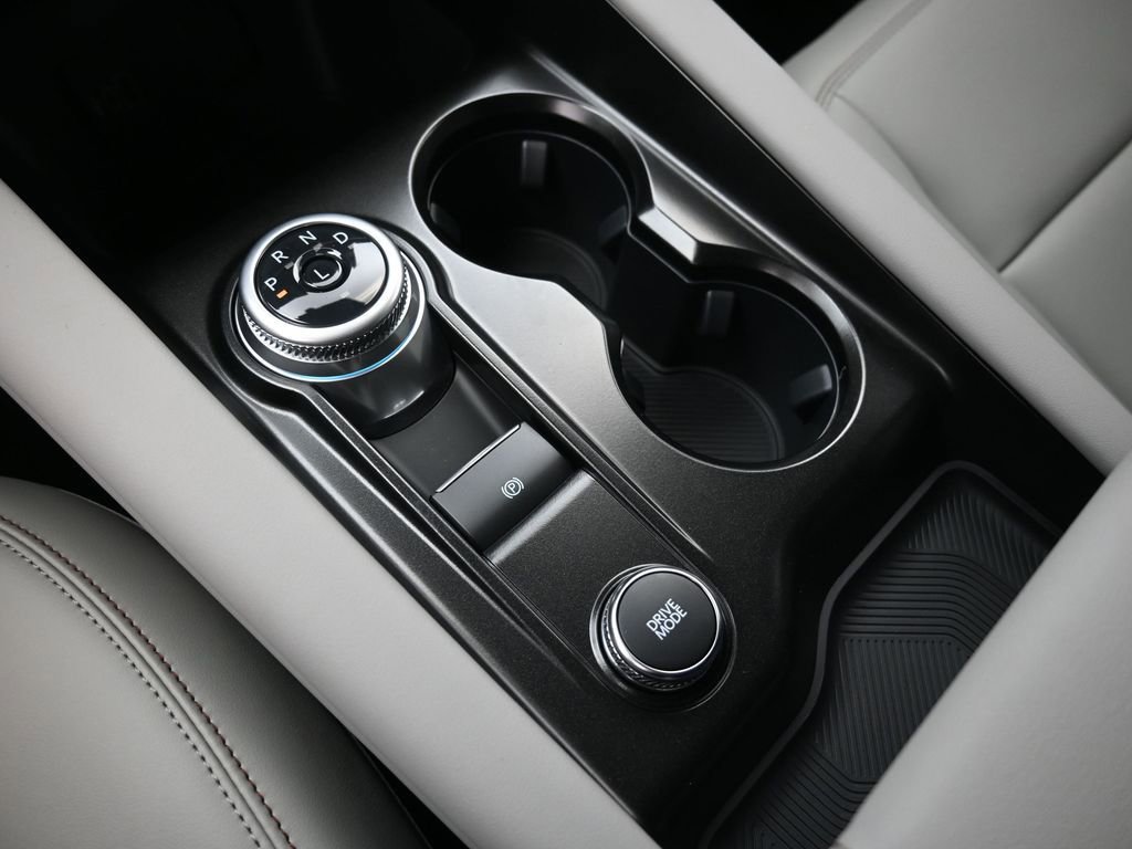 New 2026 Ford Explorer Active w/ Active Comfort Package image 30