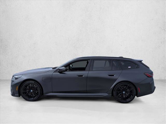 New 2026 BMW M5 Touring AWD/4WD image 5