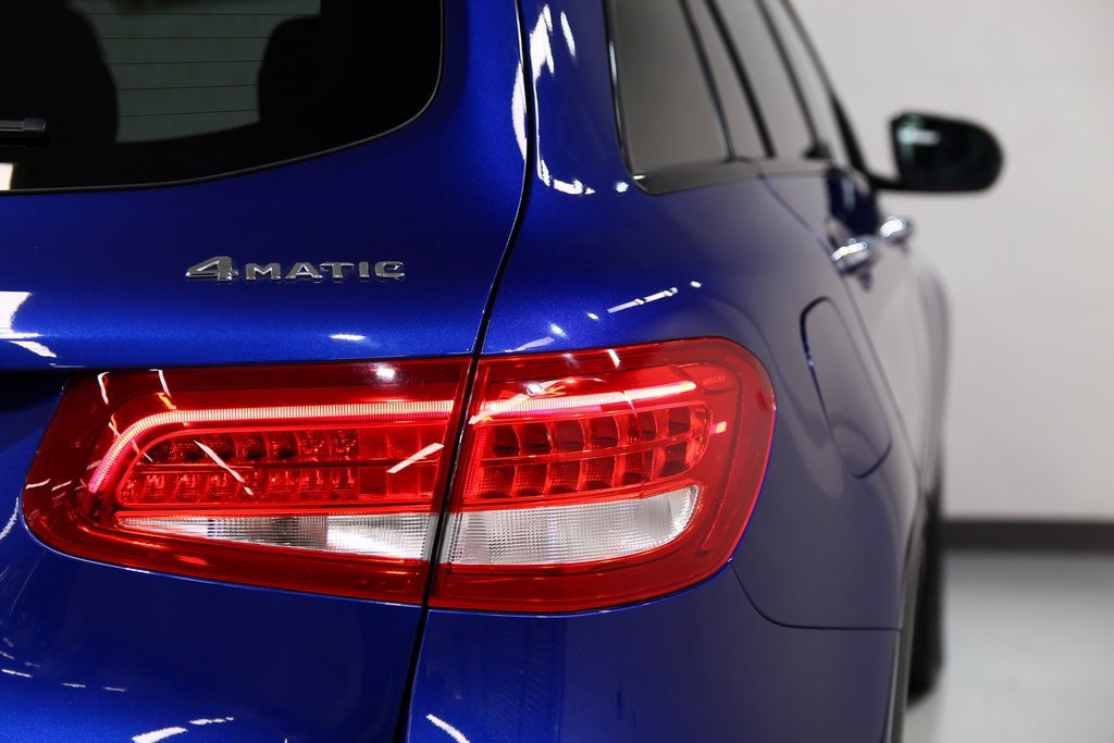 Used 2019 Mercedes-Benz GLC 300 4MATIC image 13