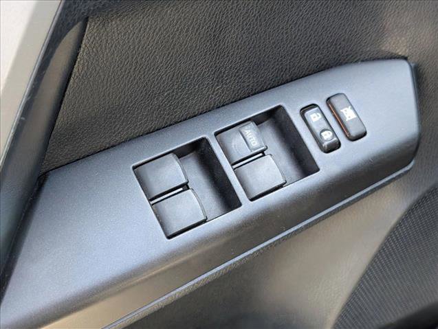 Used 2018 Toyota RAV4 XLE w/ Plus Extra Value Package FWD image 11