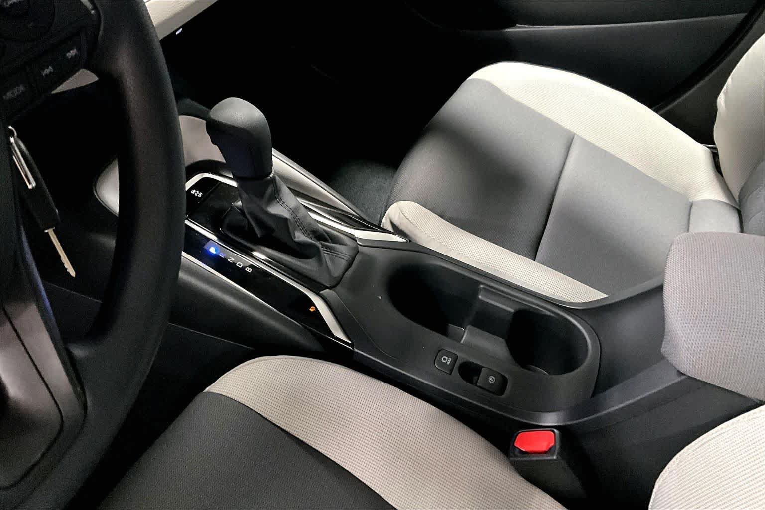 New 2027 Toyota Corolla LE FWD image 7