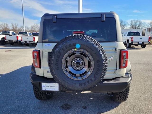 New 2025 Ford Bronco Badlands w/ Sasquatch Package image 8