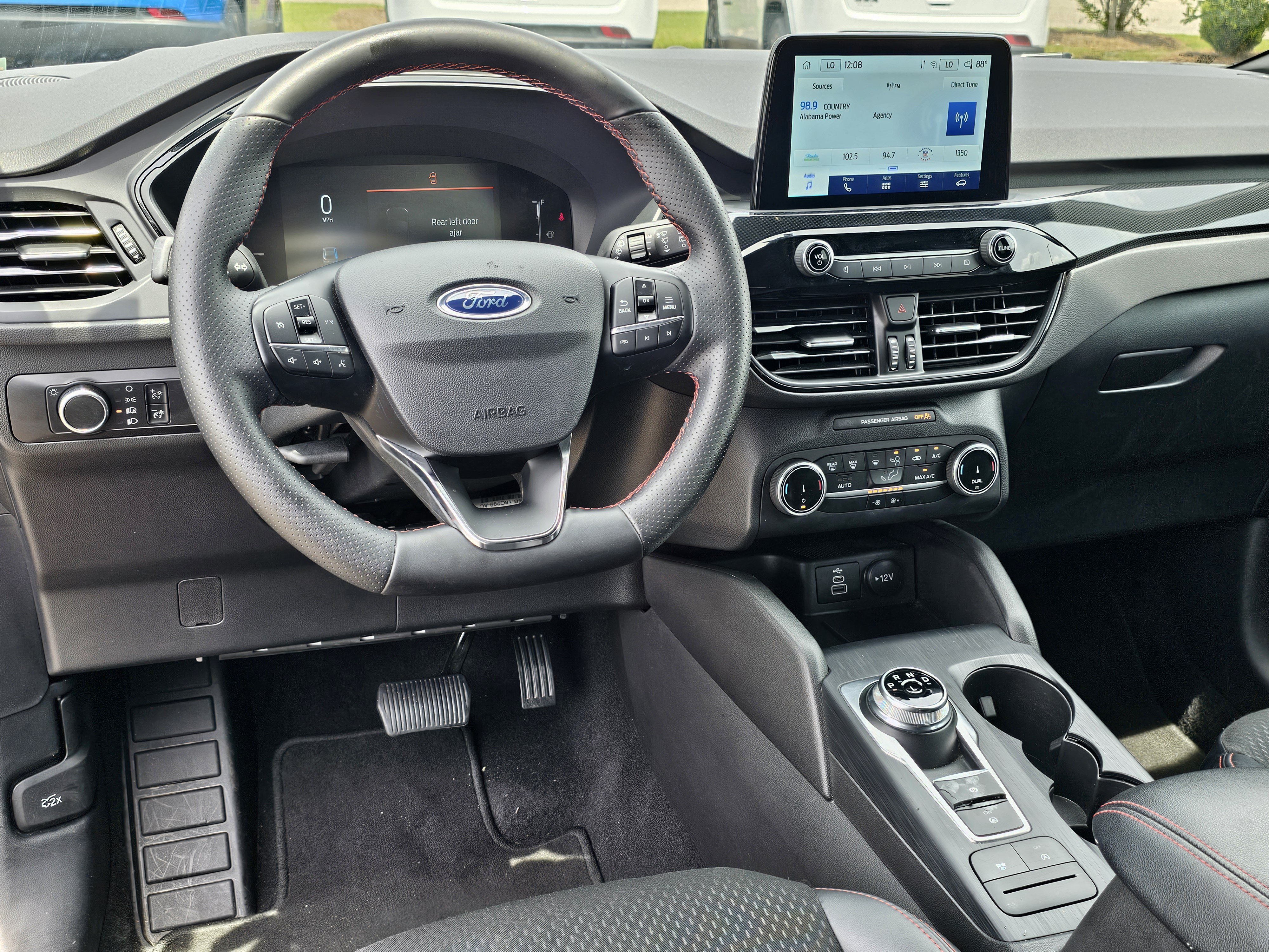 Used 2025 Ford Escape ST-Line FWD image 33