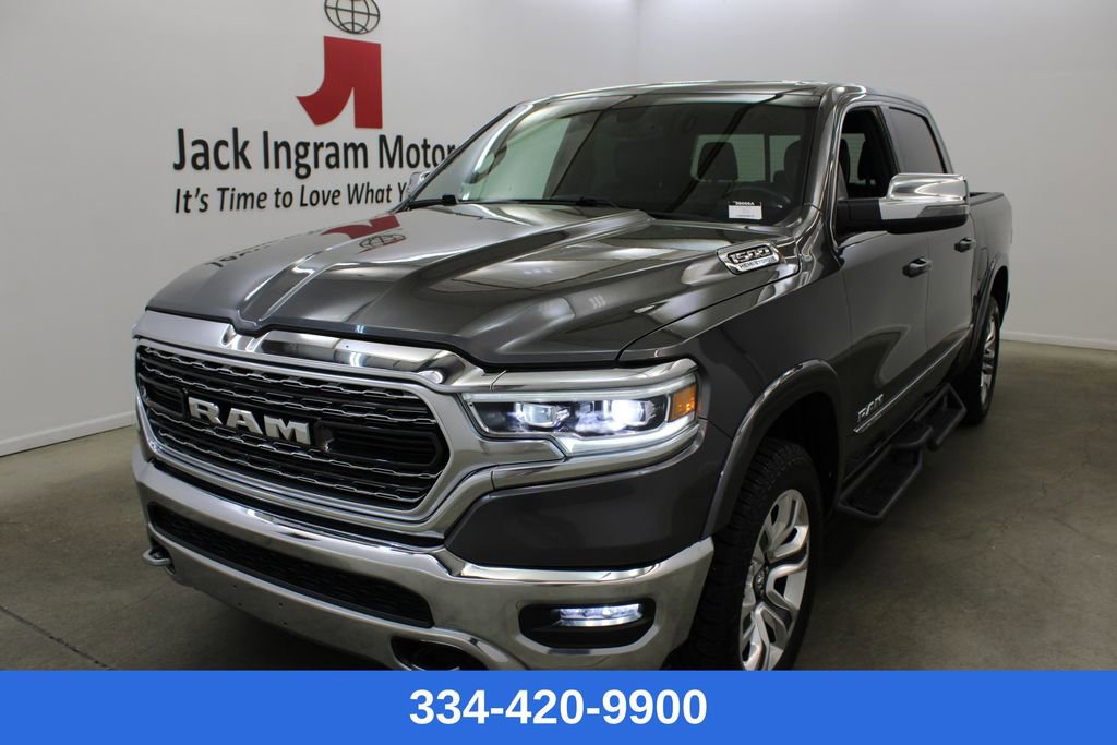 Used 2024 RAM 1500 Limited AWD/4WD image 1