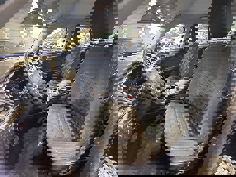 Used 2020 Ford Fusion SE image 14