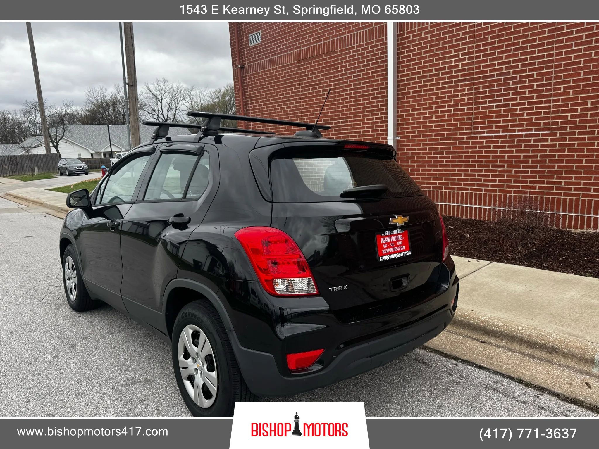 Used 2017 Chevrolet Trax LS FWD image 3
