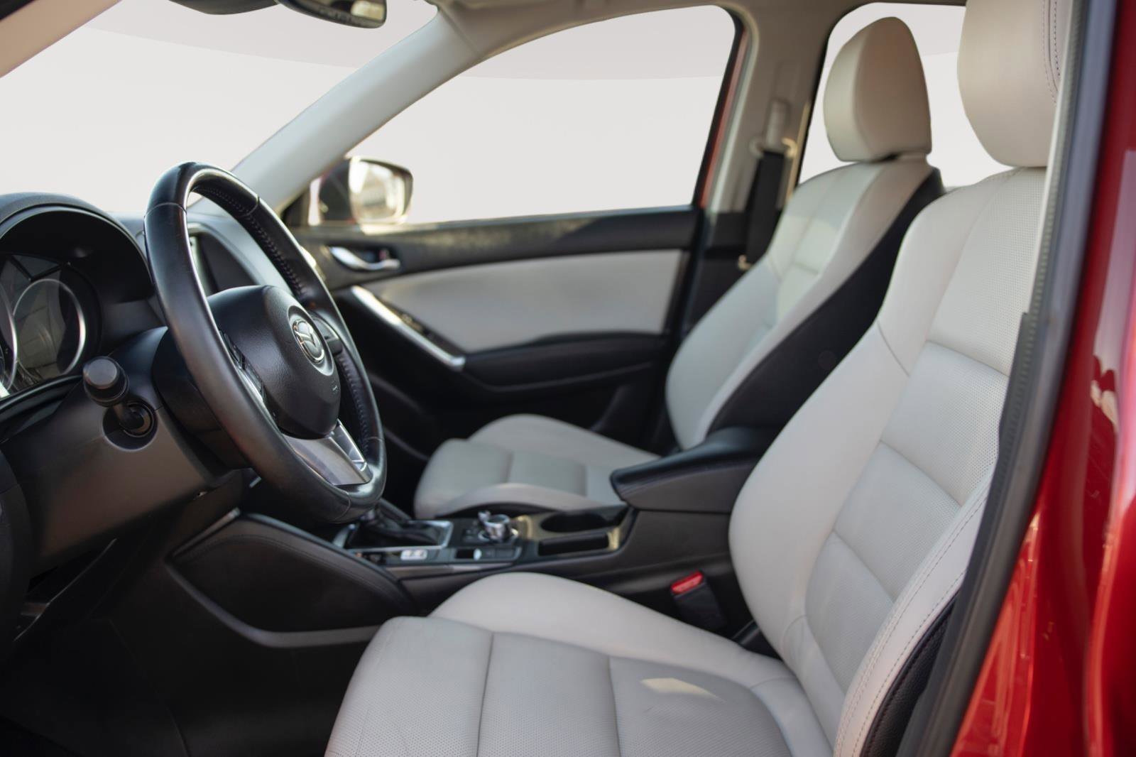 Used 2016 MAZDA CX-5 Grand Touring image 2