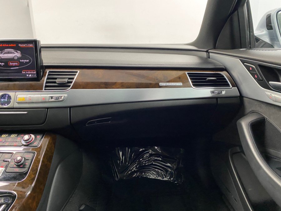 Used 2015 Audi A8 4.0T w/ Premium Package AWD/4WD image 27
