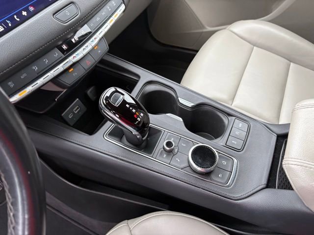 Used 2023 Cadillac XT4 Premium Luxury image 23