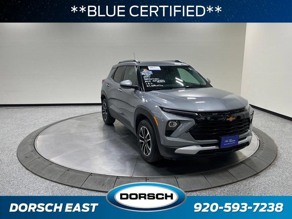 Used 2024 Chevrolet TrailBlazer LT w/ LT Cold Weather Package AWD/4WD image 4