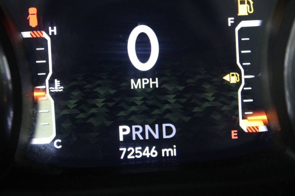 Used 2018 Jeep Wrangler Unlimited Sahara image 38